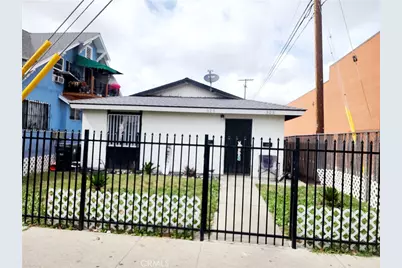 323 W 47th, Los Angeles, CA 90037 - Photo 1