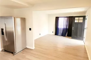323 W 47th, Los Angeles, CA 90037 - Photo 4
