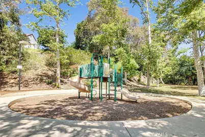 21696 Laurelrim Dr. #D, Diamond Bar, CA 91765 - Photo 32