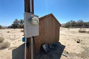 30453 Berry, Newberry Springs, CA 92365 - Photo 6