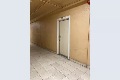 755 S Boyle, Los Angeles, CA 90023 - Photo 10