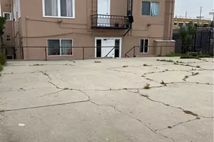 755 S Boyle, Los Angeles, CA 90023 - Photo 12