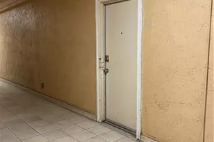 755 S Boyle, Los Angeles, CA 90023 - Photo 10