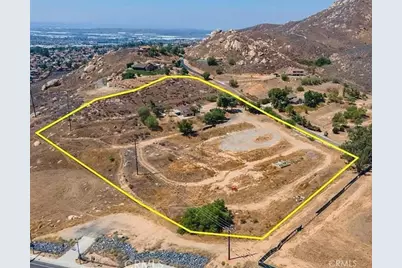 11455 Pigeon Pass, Moreno Valley, CA 92557 - Photo 36