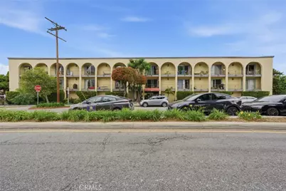 2311 4th Street #106, Santa Monica, CA 90405 - Photo 1