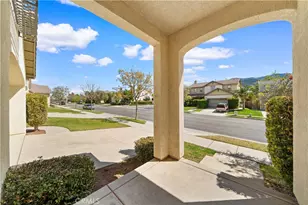 25122 Cliffrose, Corona, CA 92883 - Photo 2