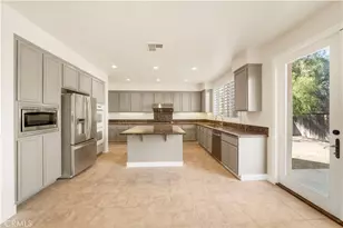 25122 Cliffrose, Corona, CA 92883 - Photo 6