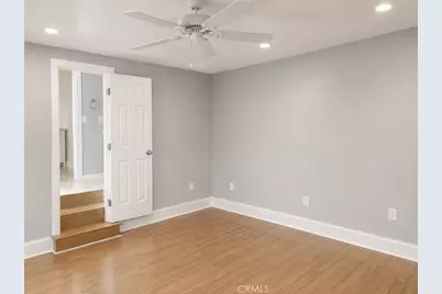 716 N Sierra Bonita Avenue, Los Angeles, CA 90046 - Photo 22