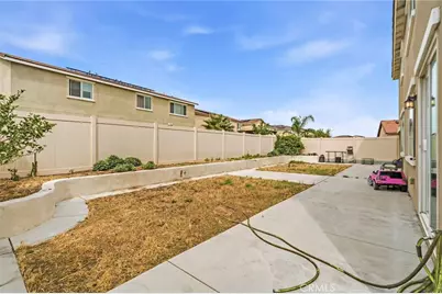 11693 Daisy Court, Jurupa Valley, CA 91752 - Photo 34