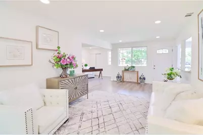 1022 W Grovecenter, West Covina, CA 91790 - Photo 8