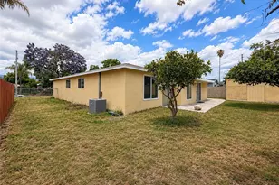1022 W Grovecenter, West Covina, CA 91790 - Photo 28