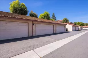 2609 W Cameron Ct, Anaheim, CA 92801 - Photo 24