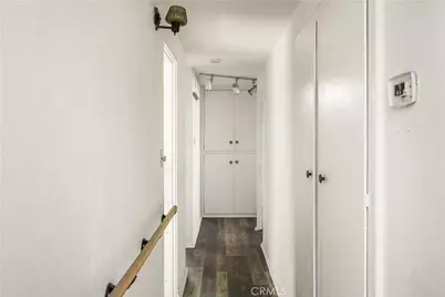 18814 Fonthill Avenue, Torrance, CA 90504 - Photo 10