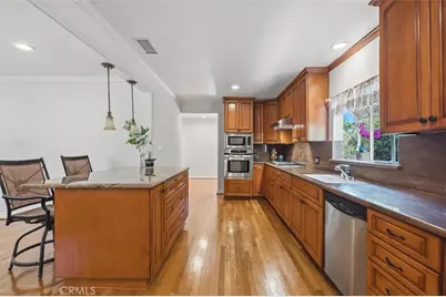 6233 Zelzah, Encino, CA 91316 - Photo 6