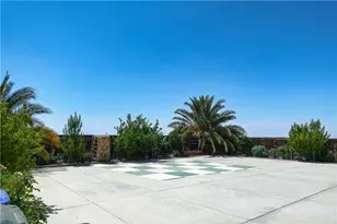 13656 Sandpiper Pl, Victorville, CA 92392 - Photo 16