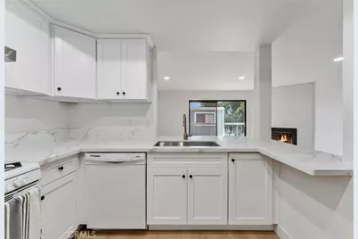 1070 Walnut Grove #F, Rosemead, CA 91770 - Photo 8