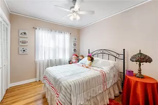 8446 California Ave, South Gate, CA 90280 - Photo 12