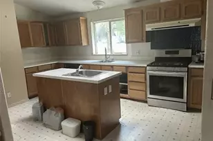 25069 Robin, Willits, CA 95490 - Photo 14