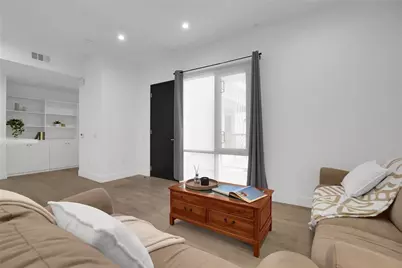 210 N Monterey Street #304, Alhambra, CA 91801 - Photo 6