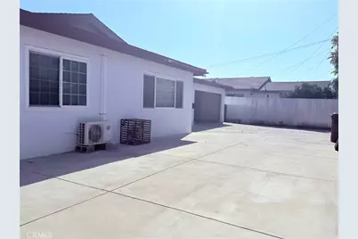 11724 Hemlock, El Monte, CA 91732 - Photo 2
