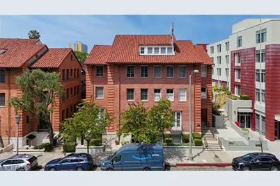 139 S Los Robles Ave #104, Pasadena, CA 91101 - Photo 1