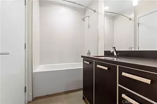 139 S Los Robles Ave, Pasadena, CA 91101 - Photo 14