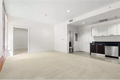 139 S Los Robles Ave #104, Pasadena, CA 91101 - Photo 4