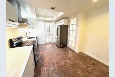 700 S Lake Avenue #111, Pasadena, CA 91106 - Photo 16