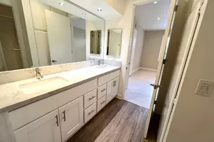 700 S Lake Ave, Pasadena, CA 91106 - Photo 26
