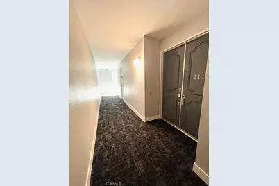 700 S Lake Avenue #111, Pasadena, CA 91106 - Photo 8