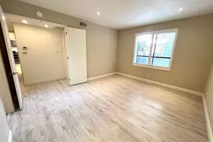 700 S Lake Ave, Pasadena, CA 91106 - Photo 24