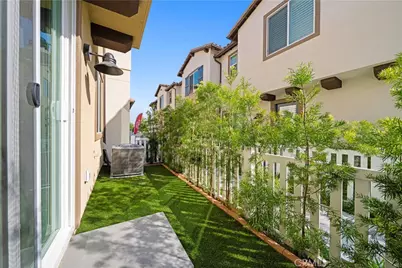 1852 West Merced Avenue, West Covina, CA 91790 - Photo 32