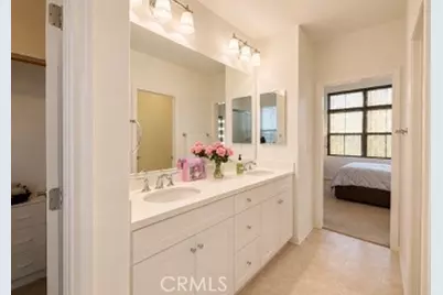 66 Overbrook, Irvine, CA 92620 - Photo 10