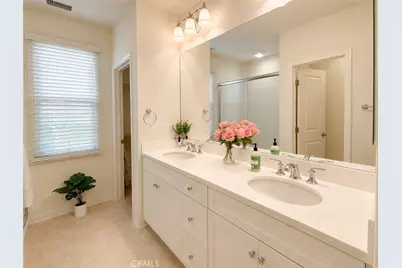 66 Overbrook, Irvine, CA 92620 - Photo 12