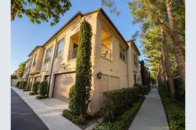 66 Overbrook, Irvine, CA 92620 - Photo 22