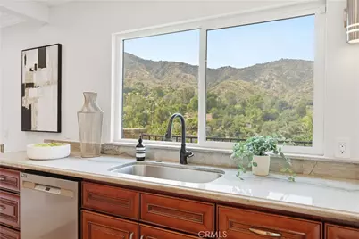 1340 Hillside, Glendale, CA 91208 - Photo 22
