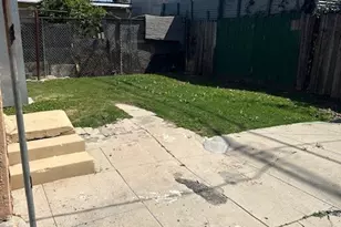 156 W 84th, Los Angeles, CA 90003 - Photo 12
