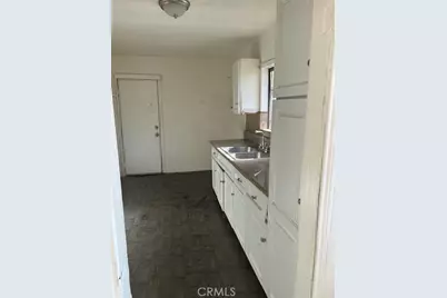 156 W 84th, Los Angeles, CA 90003 - Photo 10