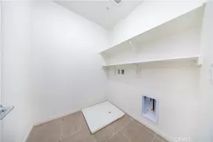 17 Aria, South El Monte, CA 91733 - Photo 20