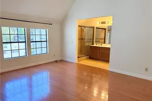 105 E Rosewood Ct, Ontario, CA 91764 - Photo 18