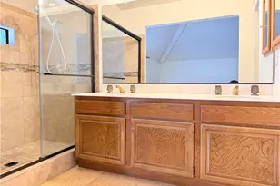 105 E Rosewood Ct, Ontario, CA 91764 - Photo 20