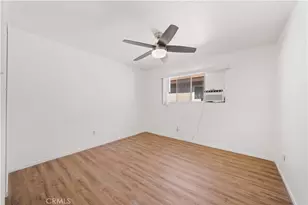 9166 Cerritos Ave, Anaheim, CA 92804 - Photo 16