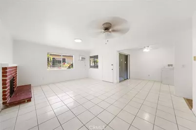 9166 Cerritos Avenue #48, Anaheim, CA 92804 - Photo 8