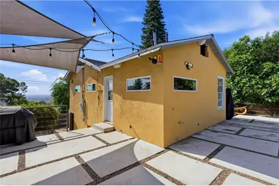 3887 Bostwick, Los Angeles, CA 90063 - Photo 36