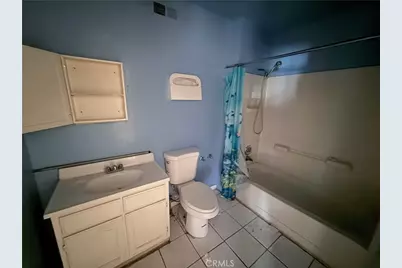 1553 E 110th, Los Angeles, CA 90059 - Photo 10
