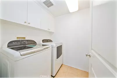 908 N Bouquet Court #F, Azusa, CA 91702 - Photo 14