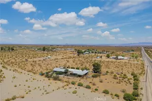 13384 Sheep Creek Rd, Phelan, CA 92371 - Photo 6