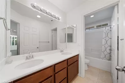 829 Lincoln Gln, Buena Park, CA 90620 - Photo 20