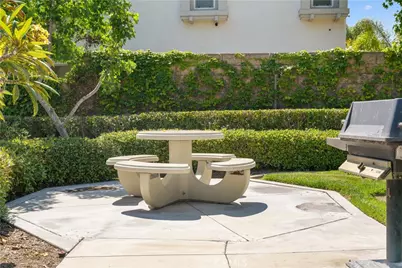 829 Lincoln Gln, Buena Park, CA 90620 - Photo 44