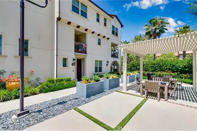 877 Orchid #C, Azusa, CA 91702 - Photo 4